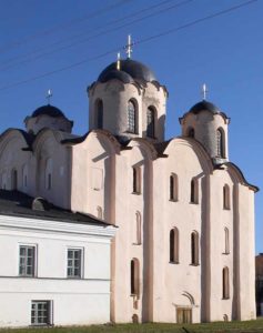 Николо-Дворищенский собор на Ярославовом дворище в Великом Новгороде